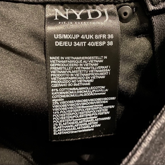 NWT NYDJ Curves Shape Black Studded Cropped Jeans - Picture 6 of 6